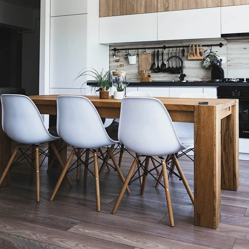 Laminate Installation at Viva Floors & More in Brownsville & Pharr, Texas